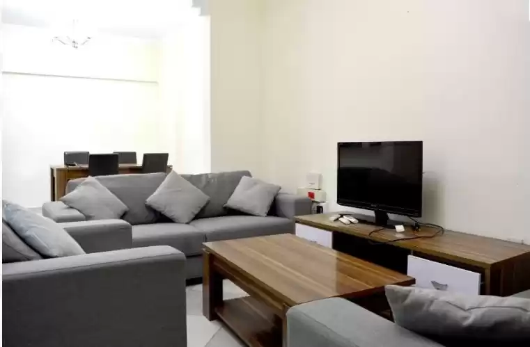 yerleşim Hazır Mülk 2 yatak odası F/F Apartman  kiralık içinde Al Sadd , Doha #12340 - 1  image 